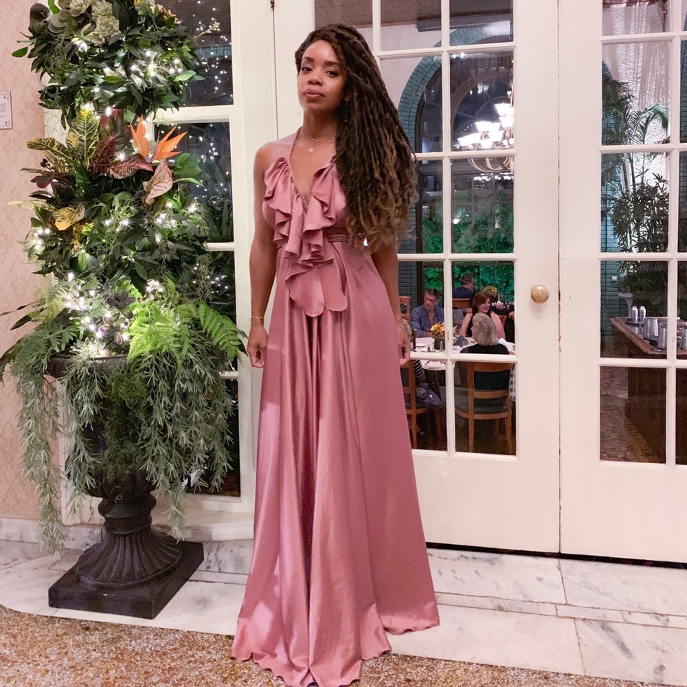 MEET YOUR SELLER 💜🌸💜🌸